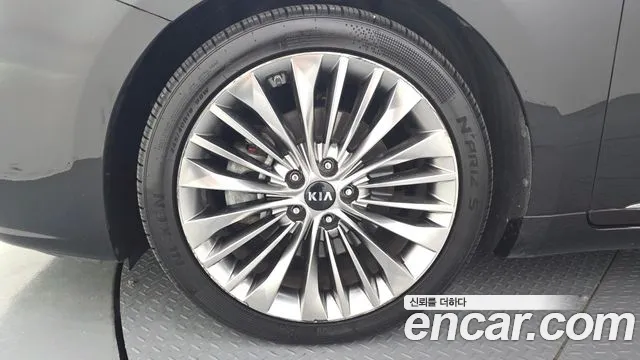 Kia K7 2019 thumb 9