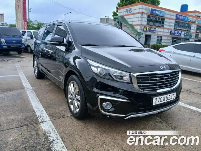Kia Carnival 2016 thumb 2