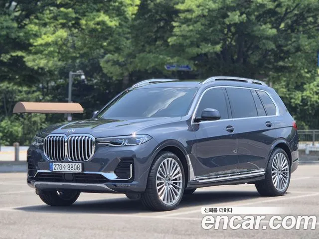BMW X7 2021 thumb 10
