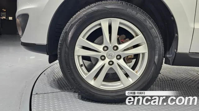 Hyundai CM 2009 thumb 3