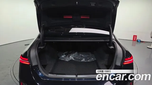 BMW 5 серии 2024 thumb 12