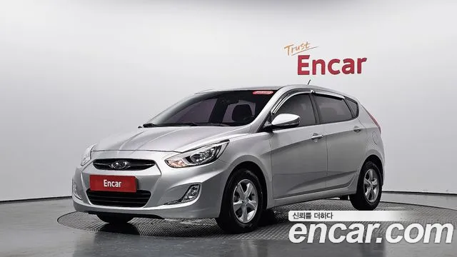 Hyundai Accent 2012 thumb 12