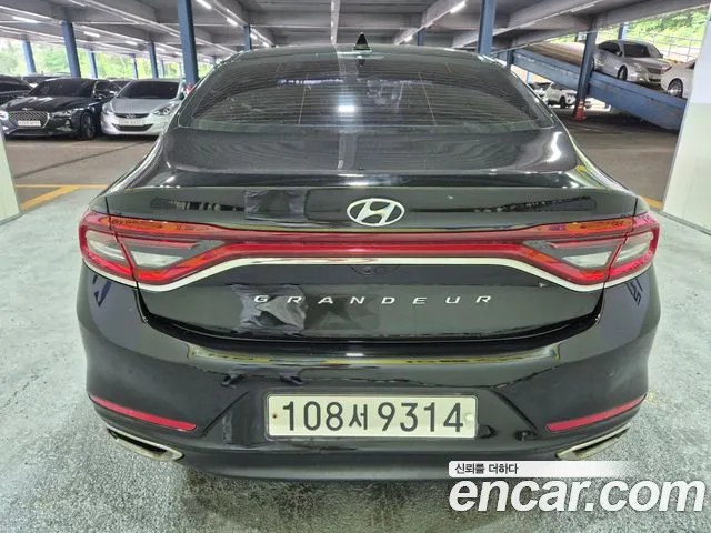 Hyundai Grandeur 2018 thumb 11