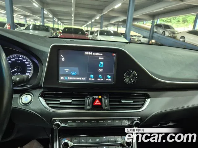 Hyundai Grandeur 2018 thumb 12