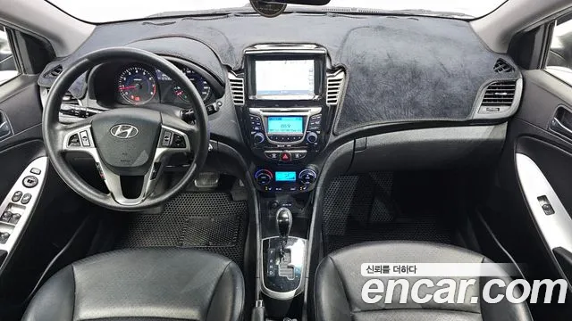 Hyundai Accent 2011 thumb 10