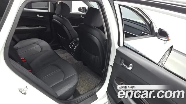 Kia K5 2018 thumb 10