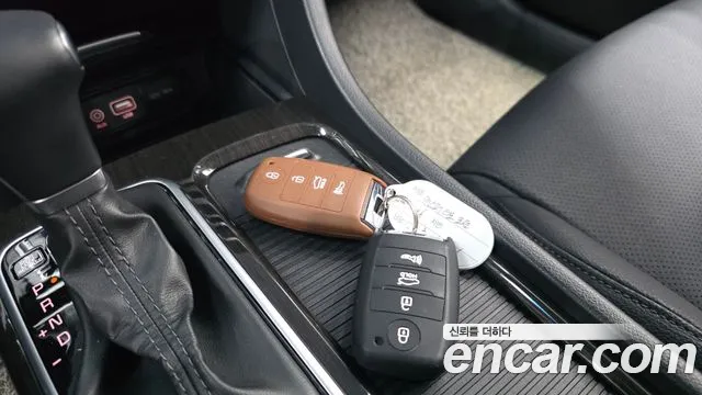 Kia K5 2018 thumb 5