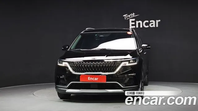 Kia Carnival 2021 thumb 4