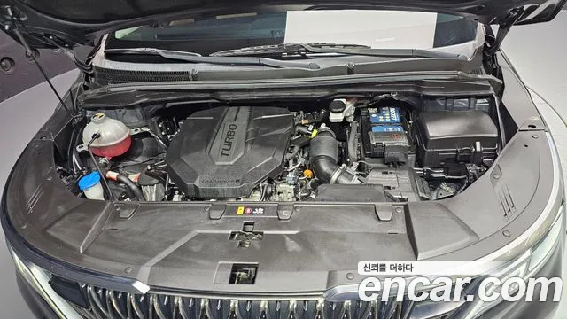 Kia Carnival 2021 thumb 5