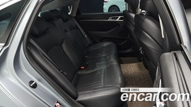 Hyundai Genesis 2015 thumb 12
