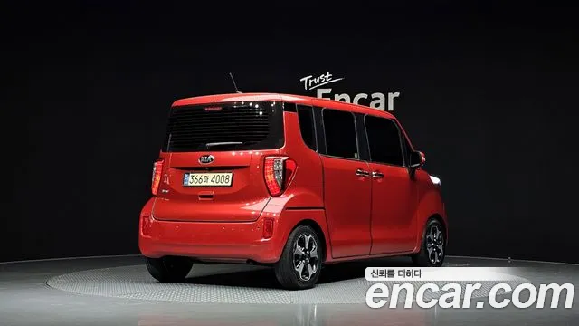 Kia Ray 2013 thumb 10