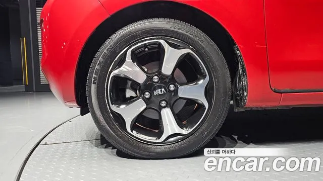 Kia Ray 2013 thumb 5