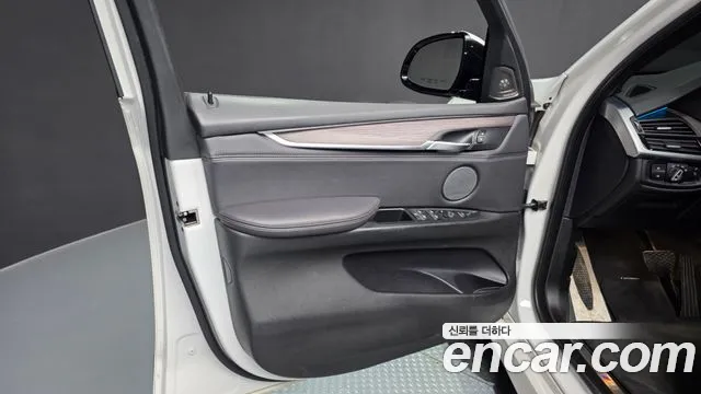 BMW X5 2018 thumb 5
