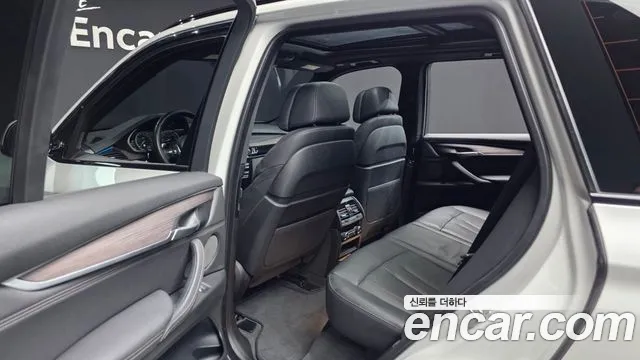 BMW X5 2018 thumb 3