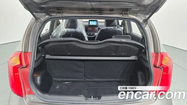 Kia Morning 2015 thumb 10