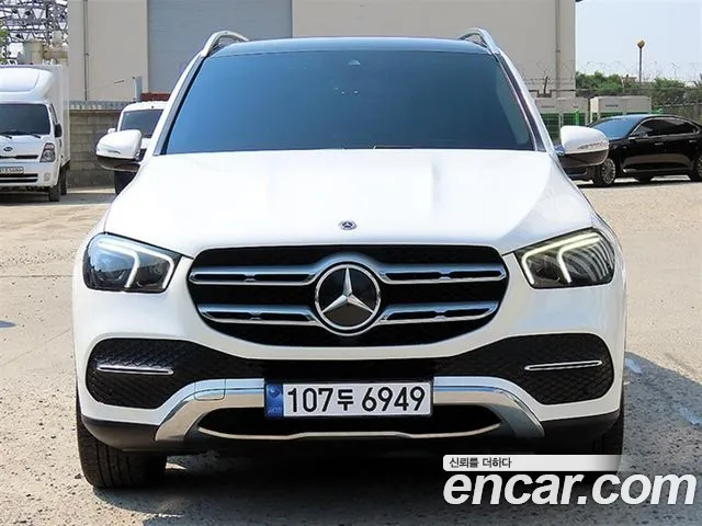 Mercedes-Benz E-Класс 2020 thumb 4