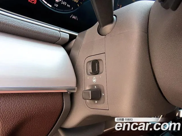 Mercedes-Benz E-Класс 2020 thumb 3