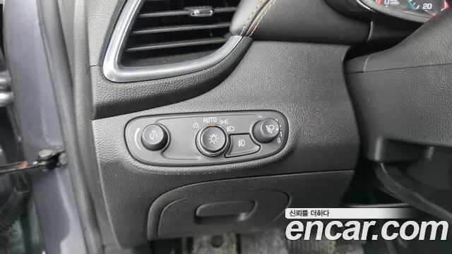 Chevrolet Trax 2019 thumb 5