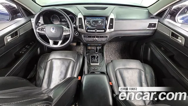 KGM Rexton 2018 thumb 10