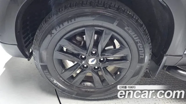 KGM Rexton 2021 thumb 8