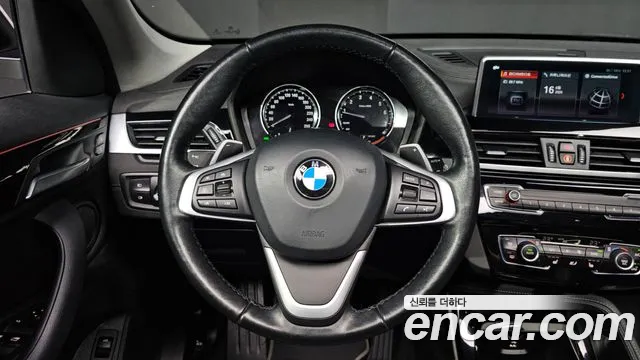 BMW X1 2022 thumb 12