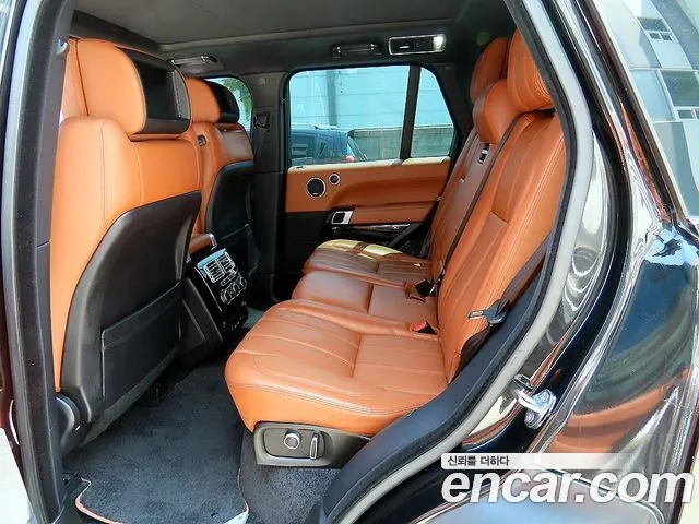 Land Rover Range Rover 2017 thumb 4