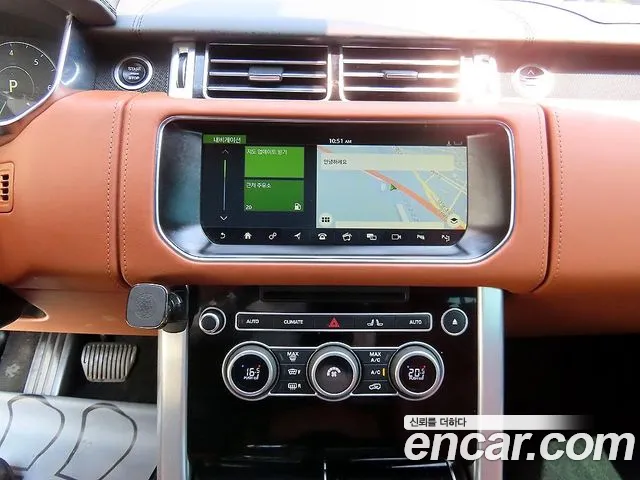 Land Rover Range Rover 2017 thumb 8