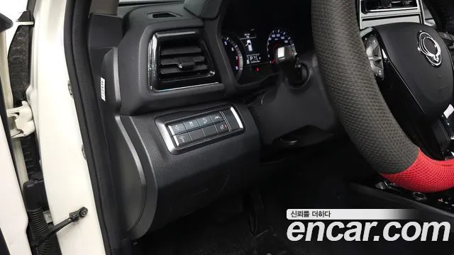 KGM Tivoli 2020 thumb 3