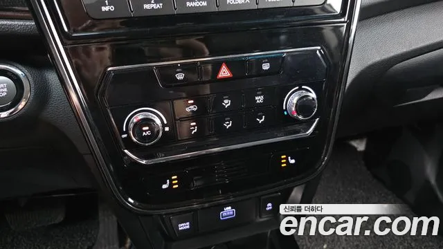 KGM Tivoli 2020 thumb 5