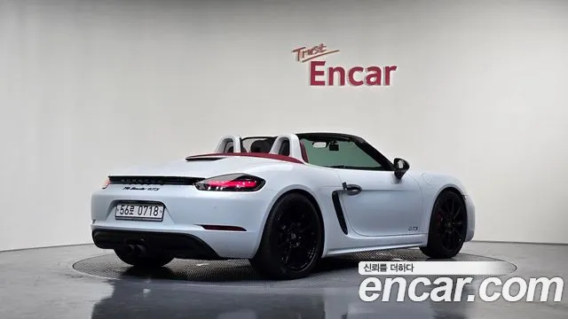 Porsche 718 Boxster 2017 thumb 7