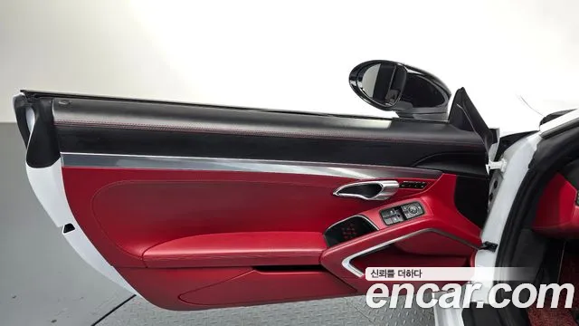Porsche 718 Boxster 2017 thumb 10