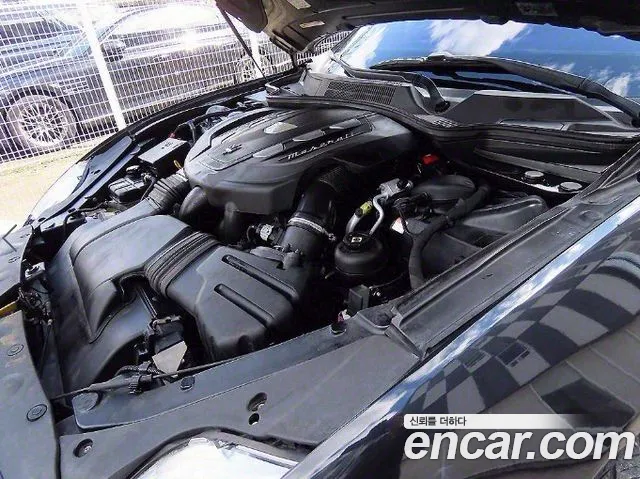 Maserati Quattroporte 2015 thumb 3