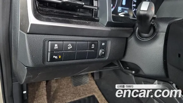KGM Rexton Sports 2025 thumb 11