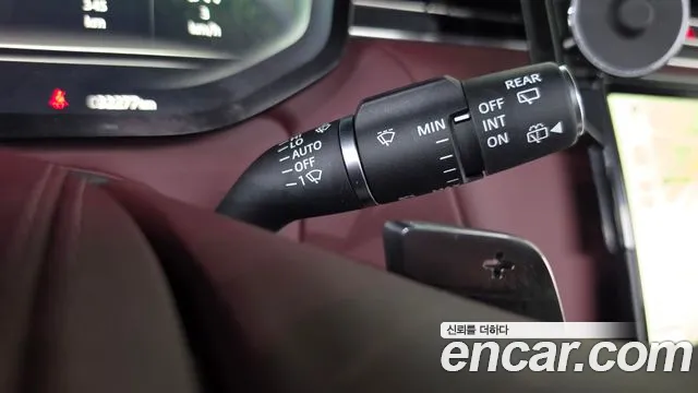 Land Rover Range Rover Sport 2024 thumb 3
