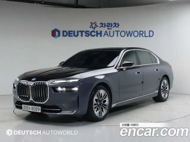 BMW 7 серии 2023 thumb 9