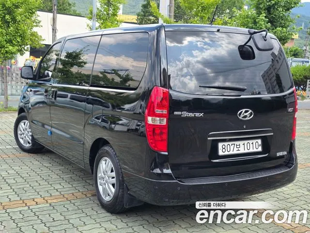 Hyundai Staria 2019 thumb 11