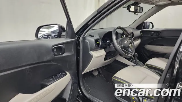 Hyundai Venue 2022 thumb 4