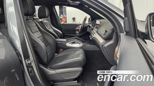 Mercedes-Benz GLS 2021 thumb 9