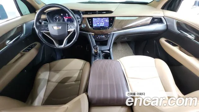 Cadillac XT6 2020 thumb 2