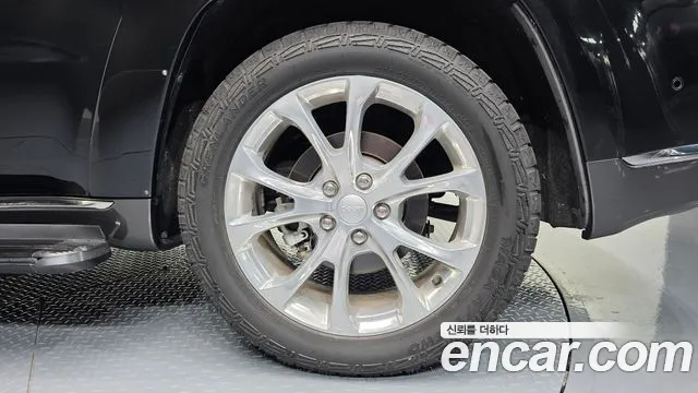 Jeep Grand Cherokee 2021 thumb 11