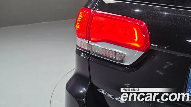 Jeep Grand Cherokee 2021 thumb 3