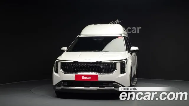 Kia Carnival 2024 thumb 4