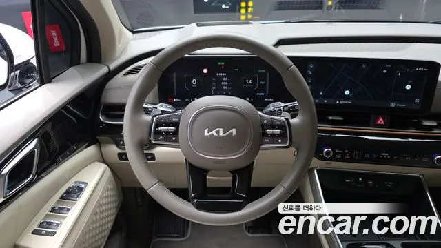 Kia Carnival 2024 thumb 2