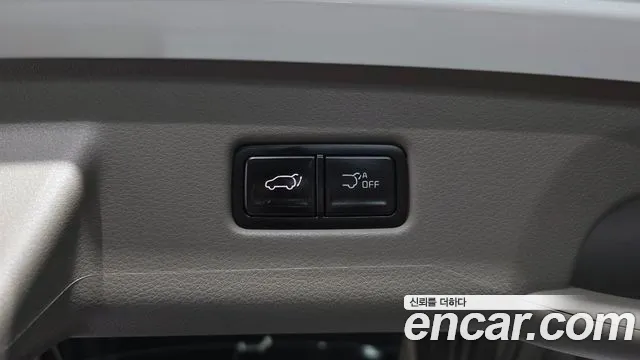 Kia Carnival 2024 thumb 6