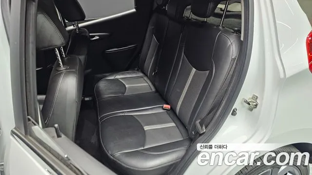 Chevrolet Spark 2018 thumb 12