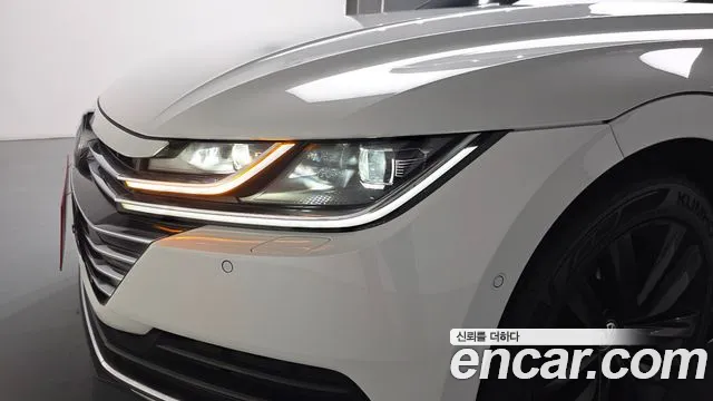 Volkswagen Arteon 2019 thumb 10