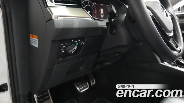 Volkswagen Arteon 2019 thumb 7