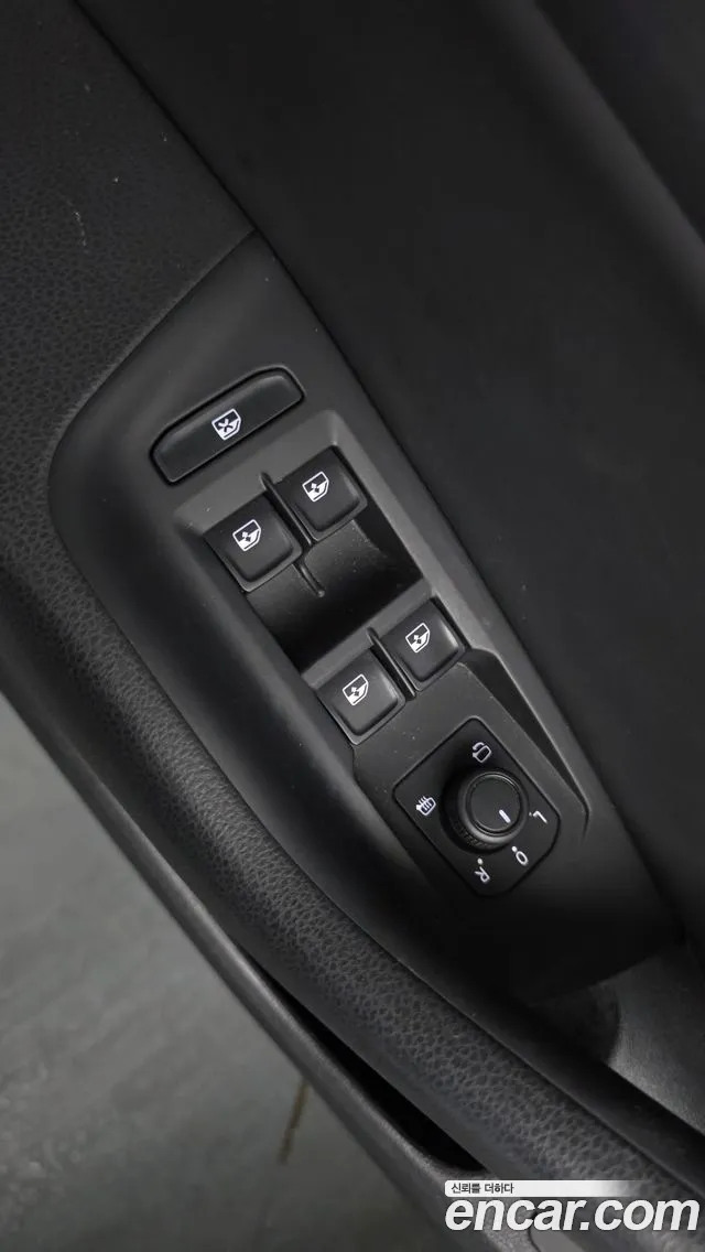 Volkswagen Arteon 2019 thumb 8