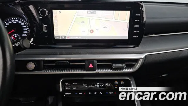 Kia K5 2021 thumb 8