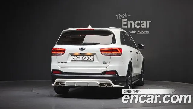 Kia Sorento 2015 thumb 10